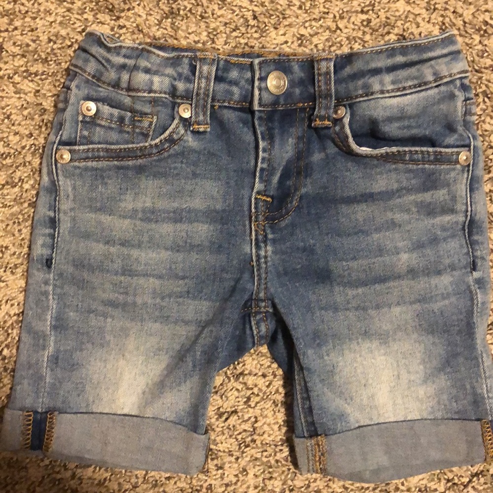 7 for all mankind girls denim shorts size 5 EUC - Picture 2 of 5